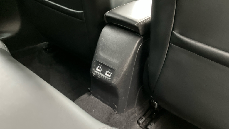 Peugeot 208 1.2 PureTech 100 Allure Premium 5dr Petrol Hatchback